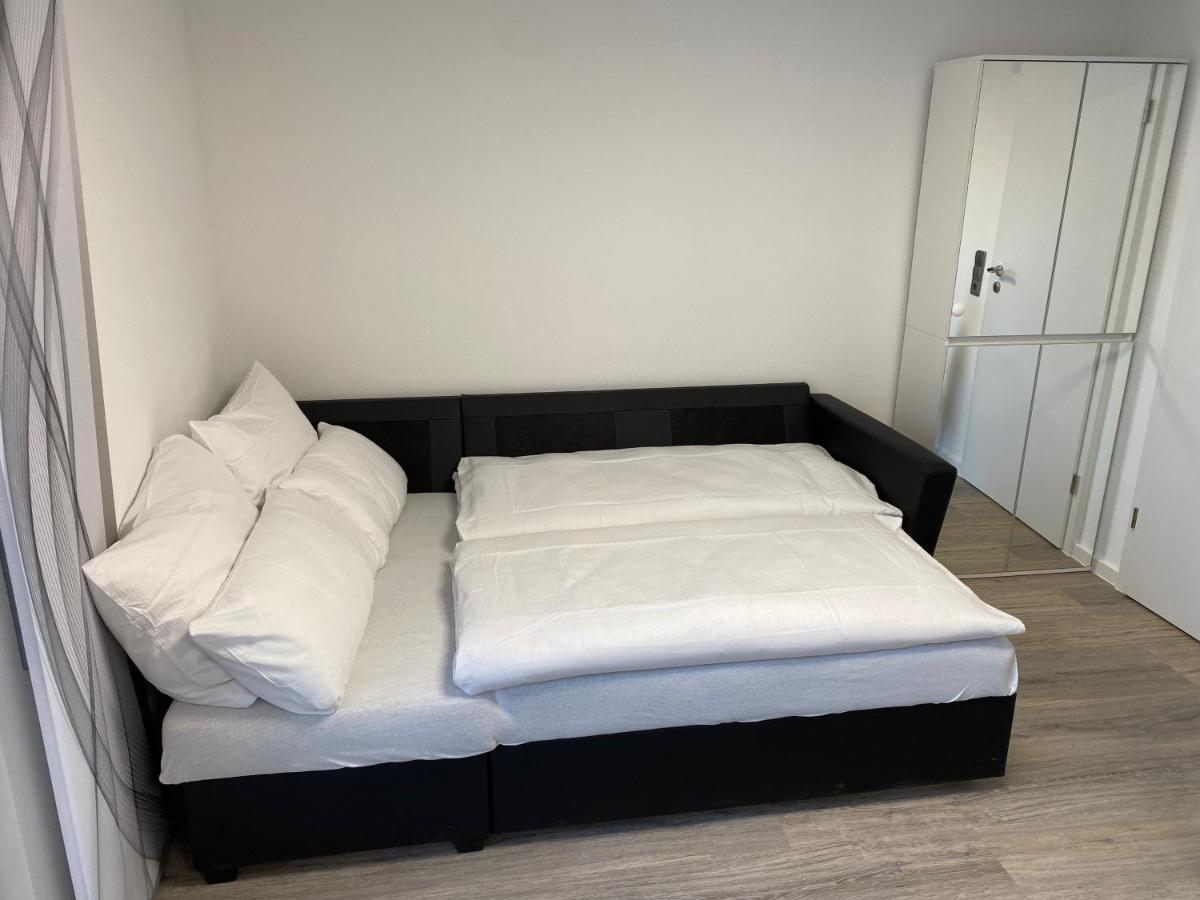 1,5 Zimmer Apartment In S-Bahn Naehe, 35 Qm, Max 4 Pers, Zentral, Private Terasse, Internet 250 Mbit Gärtringen Extérieur photo