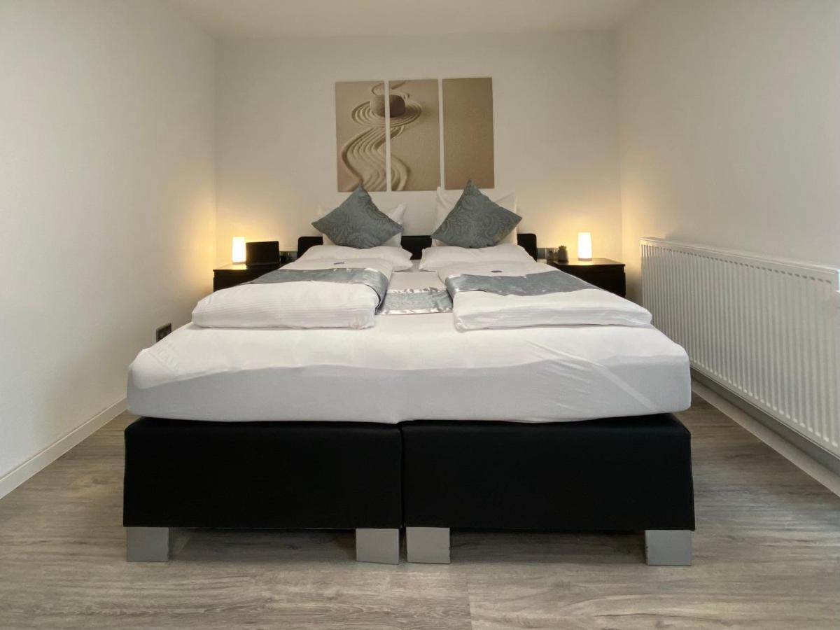 1,5 Zimmer Apartment In S-Bahn Naehe, 35 Qm, Max 4 Pers, Zentral, Private Terasse, Internet 250 Mbit Gärtringen Extérieur photo