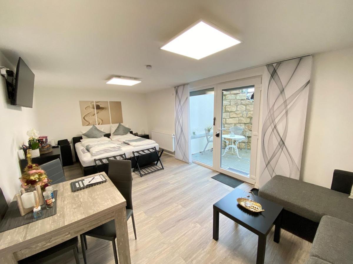 1,5 Zimmer Apartment In S-Bahn Naehe, 35 Qm, Max 4 Pers, Zentral, Private Terasse, Internet 250 Mbit Gärtringen Extérieur photo